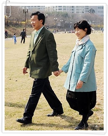우렁여사 이미지
