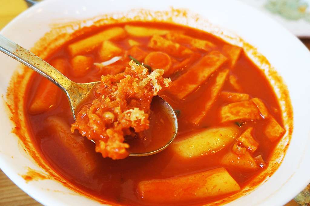 국물많은 떡볶이 vs 찐득한 떡볶이 | 인스티즈