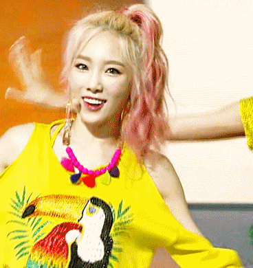 [소녀시대] 매우 다양한 헤어스타일을 소화했던 태연.GIF | 인스티즈
