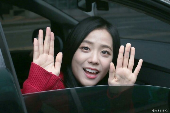 블랙핑크 지수 출퇴근길 직찍 | 인스티즈
