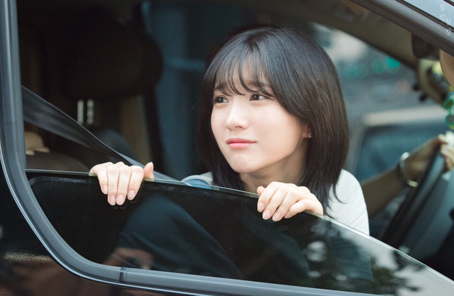 [오마이걸] 오늘은 내가 좋아하는 선수의 생일이라서 비니 | 인스티즈