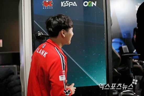 [LOL] 오늘자 매라한테 차인 블랭크 근황 | 인스티즈