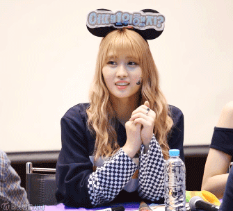 [트와이스] 팬들에게 하트하는 모모 | 인스티즈