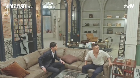 [시카고타자기] 80년간 한 여자를 사랑한 유령이 그녀에게 모습을 보이기까지 | 인스티즈