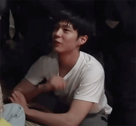 남친이 내앞에서 이런 애교부리면 1부담스럽다 vs 2사랑스럽다 | 인스티즈
