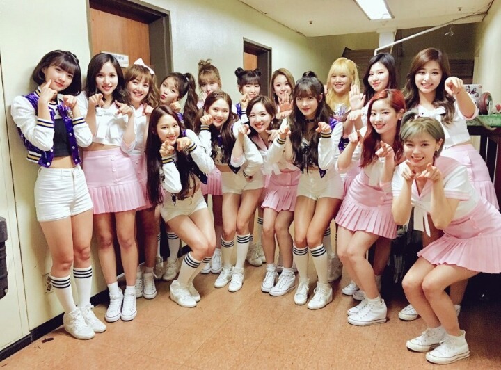 트와이스 나연이 눈웃음 | 인스티즈