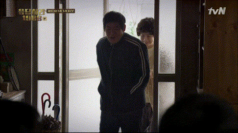 [응답하라1988] 장인 장모님께 공손한 사위.gif | 인스티즈