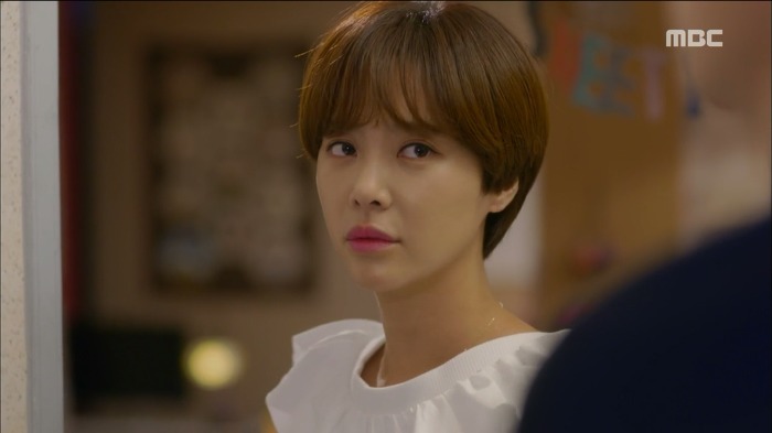 [운빨로맨스] 다짜고짜 보늬(황정음) 집을 찾아간 집 없는 수호(류준열).jpgif | 인스티즈