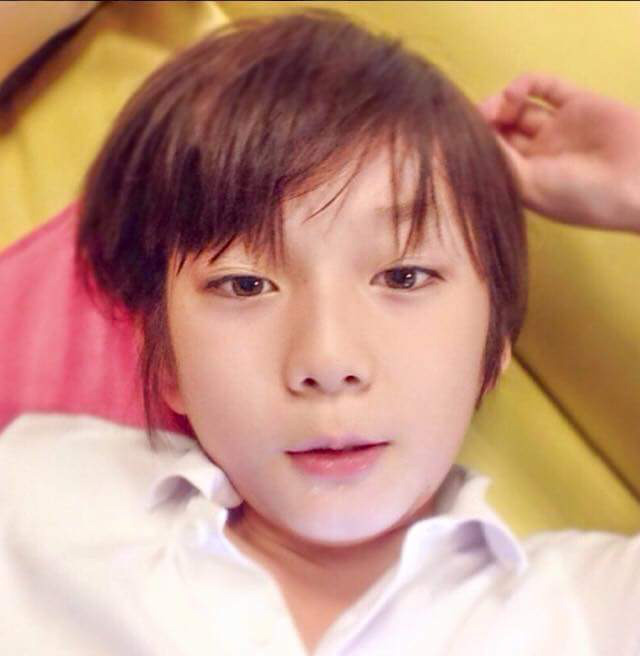 일본에서 화제인 얼짱 꼬마아이.jpg | 인스티즈