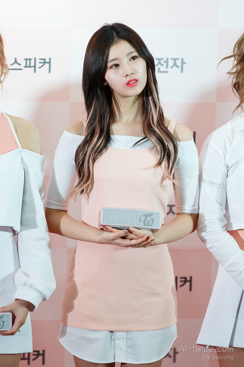 [트와이스] 맑고 밝은 사나.gif | 인스티즈
