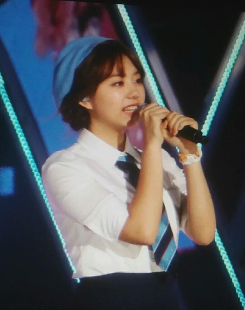 오늘자 또다시 외모 리즈 갱신된 아이오아이 김소혜 | 인스티즈