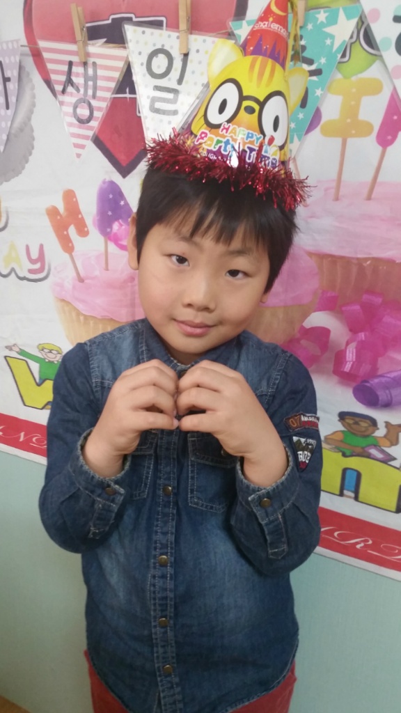 치윤 이미지