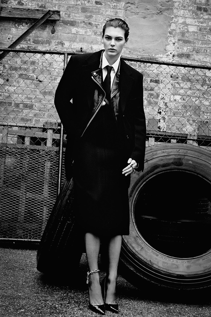 [비토리아세레티] 짱예인데 웬만한 남자보다 잘생겼내...빼애앰...... | 인스티즈