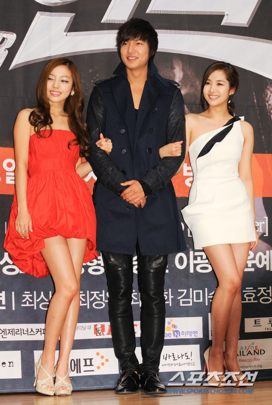 인기 많고 돈 많고 잘생긴 남자의 여자복 ㄷㄷ | 인스티즈