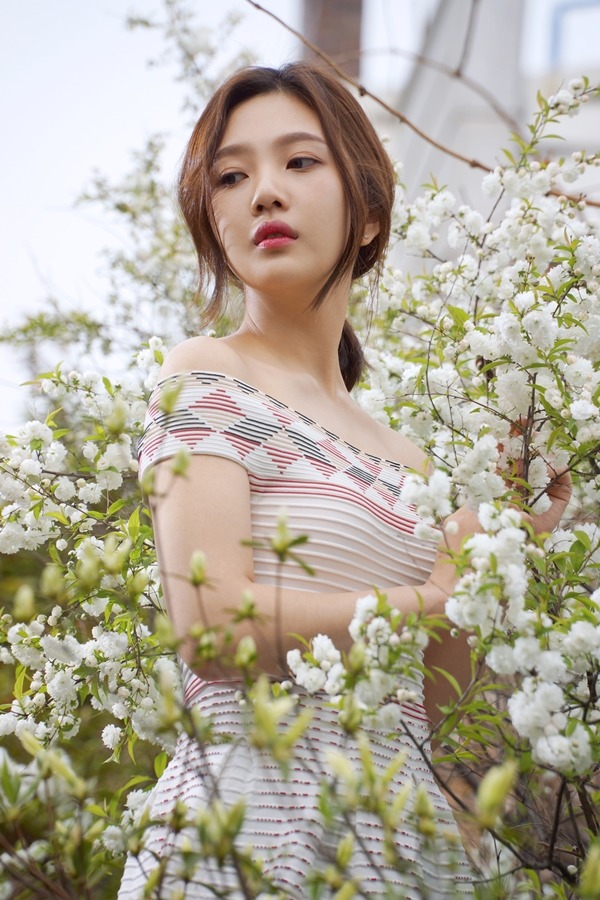 데뷔초 애기에서 여자가 되어가는 조이 .jpgif | 인스티즈