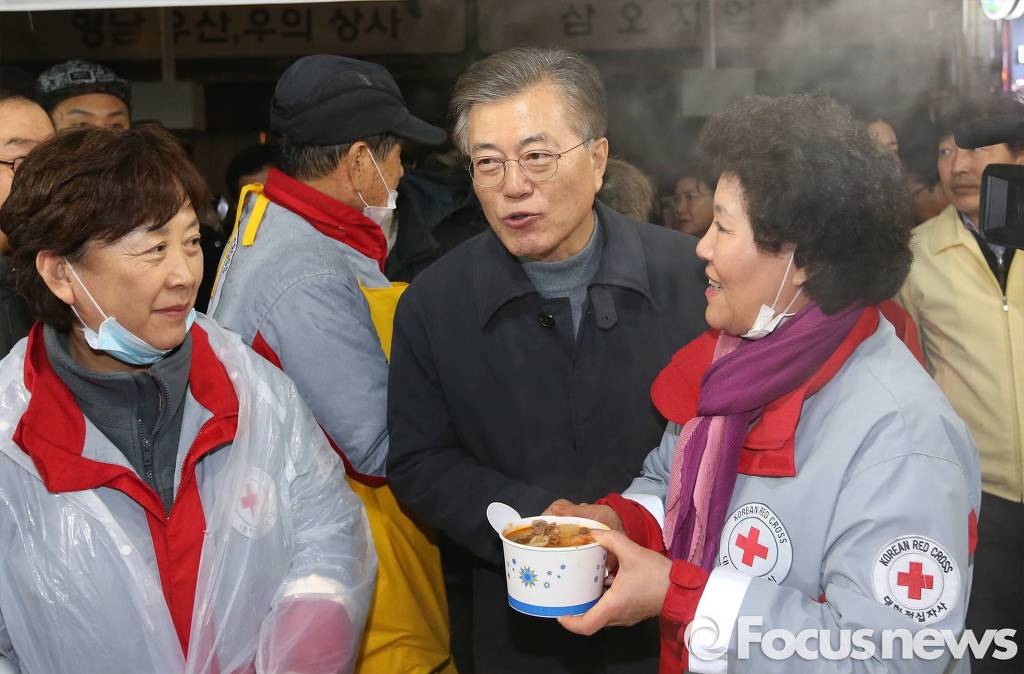 박근혜, 문재인 서문시장.jpg | 인스티즈