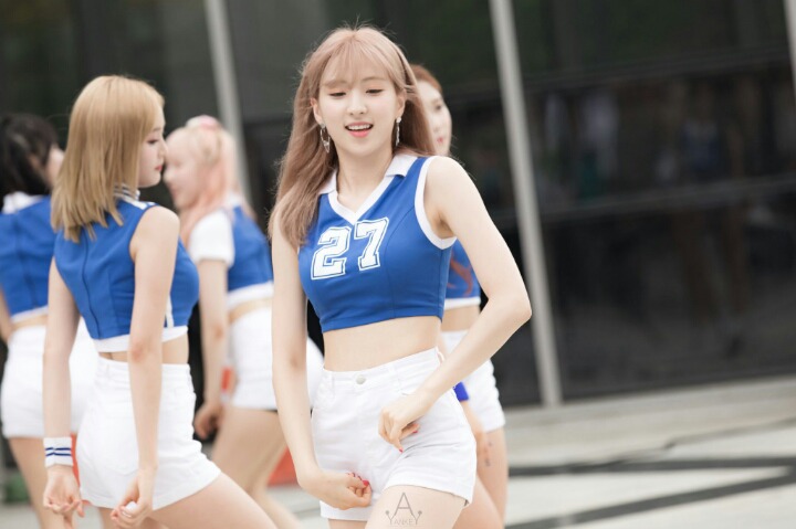 밖에서 새가 기분좋게 울어서 우주소녀 은서 | 인스티즈