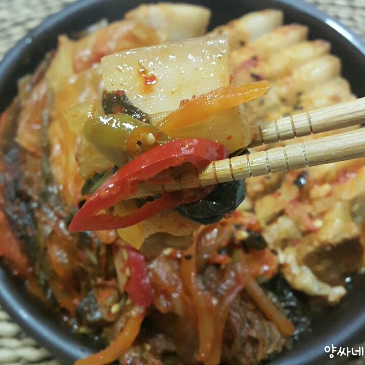 돼지고기 묵은지찜? 알배추 굴보쌈? | 인스티즈