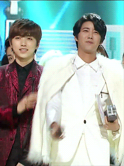 팬아저 | 인스티즈