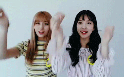 [트와이스] 오늘 제일 바빳던 모모링의 하루 .gif | 인스티즈