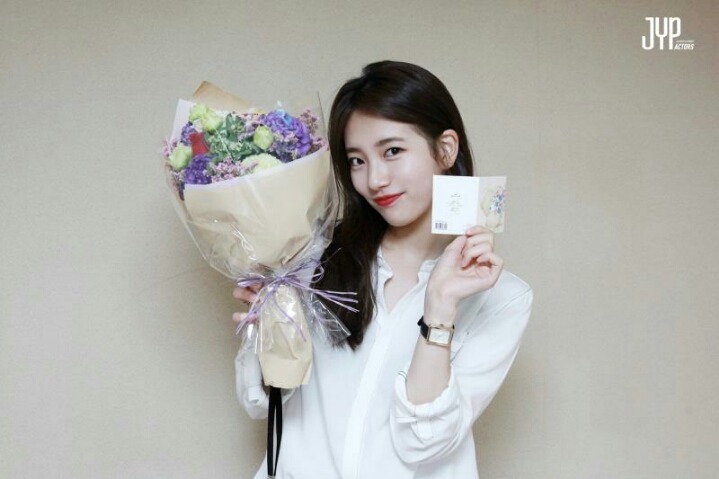 백상 시상식 수지 | 인스티즈