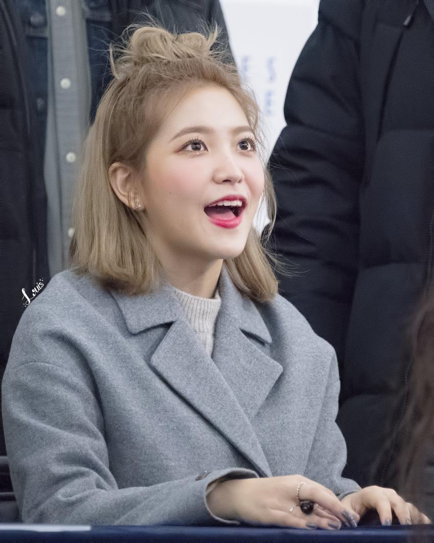 레드벨벳 영등포 타임스퀘어 팬사인회 2 | 인스티즈