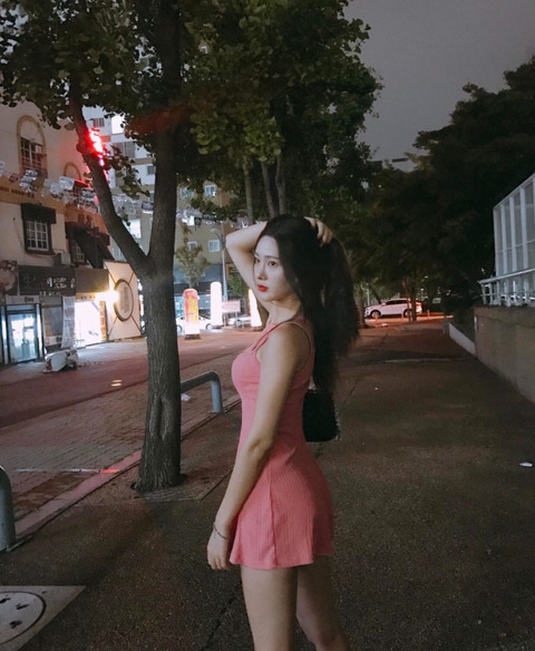 분위기 묘해서 이쁜 치어리더 .jpg | 인스티즈