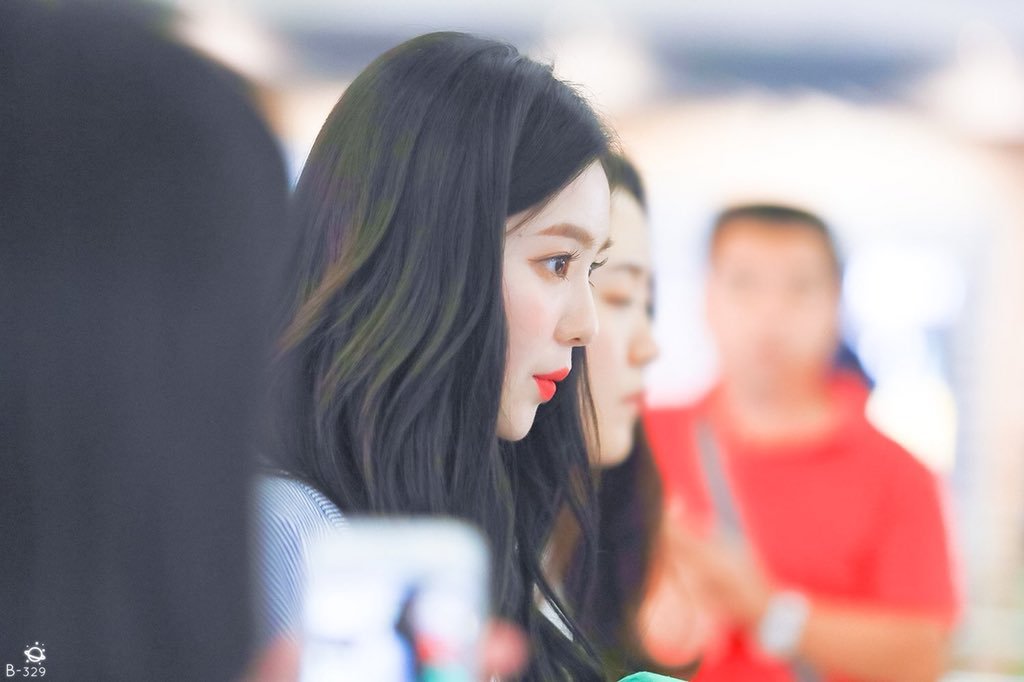 아이린의 옆태.jpg | 인스티즈