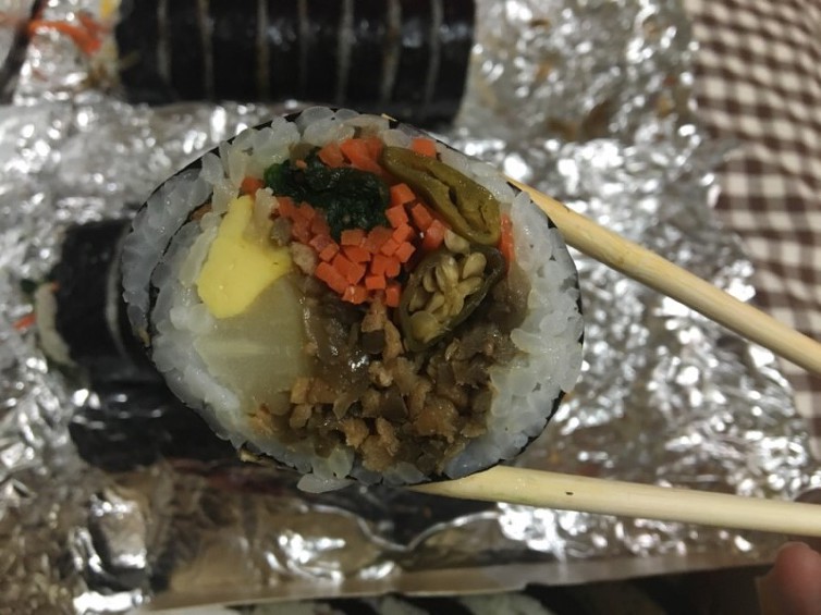 30년간 대박을 이어온 유부 김밥.JPG | 인스티즈