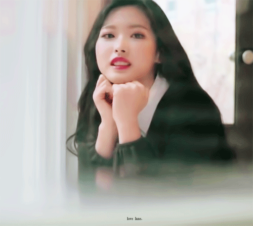 이달의소녀 올리비아혜.gif | 인스티즈