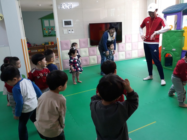 킨더짐 이미지