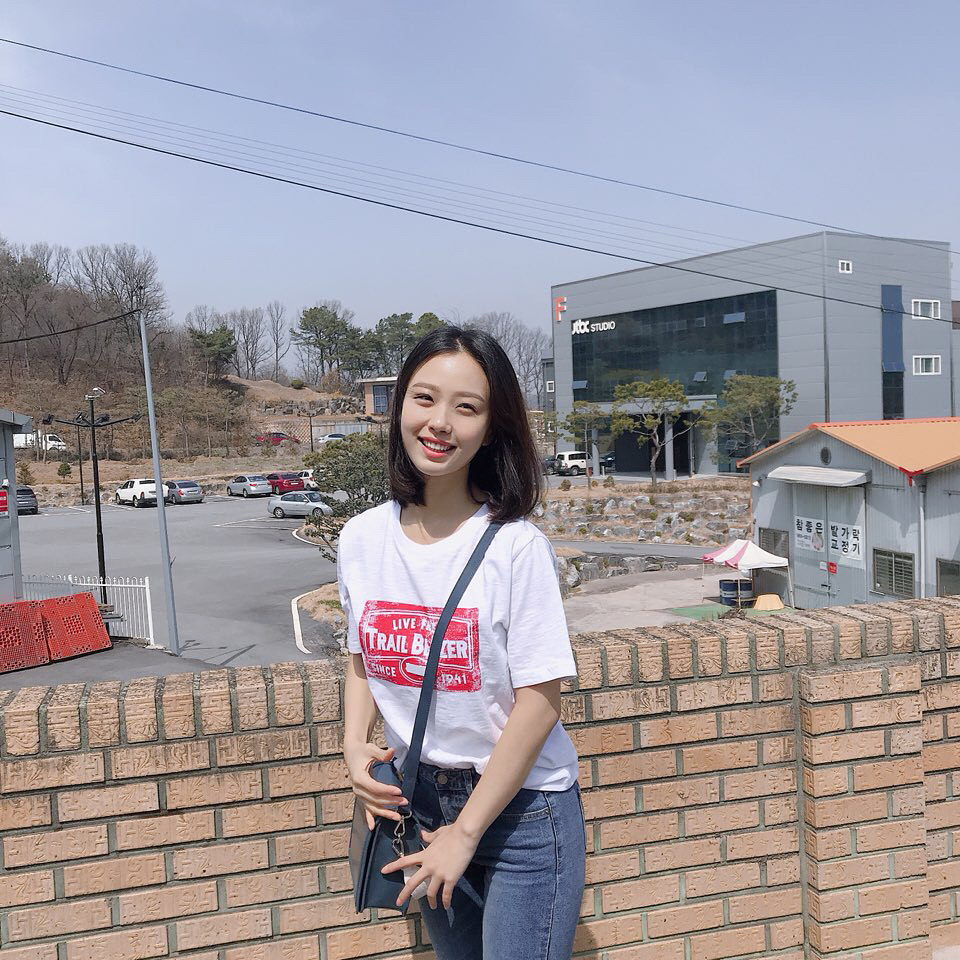 영화 '마녀'의 욕쟁이 아가씨 배우 고민시.jpg | 인스티즈