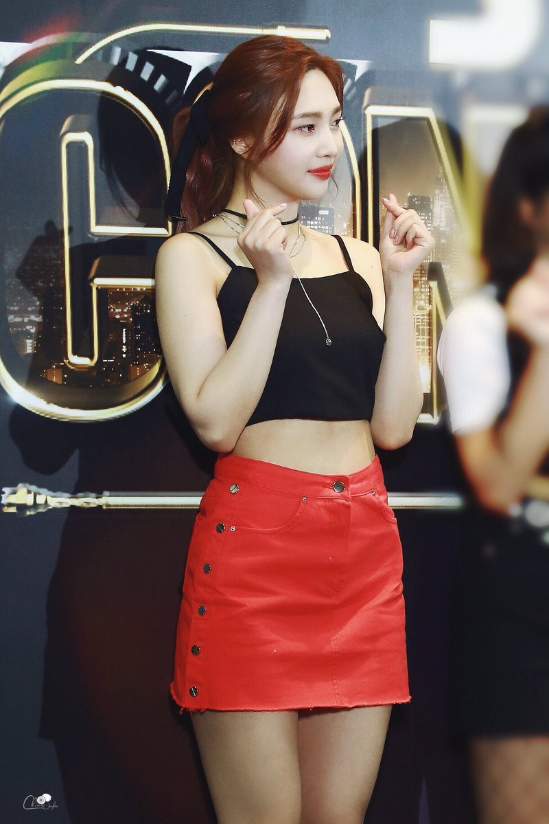 최근 갈색머리 레드벨벳 조이.jpgif | 인스티즈