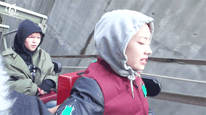롤러코스터 엄청 잘타는 트와이스 다현.gif | 인스티즈