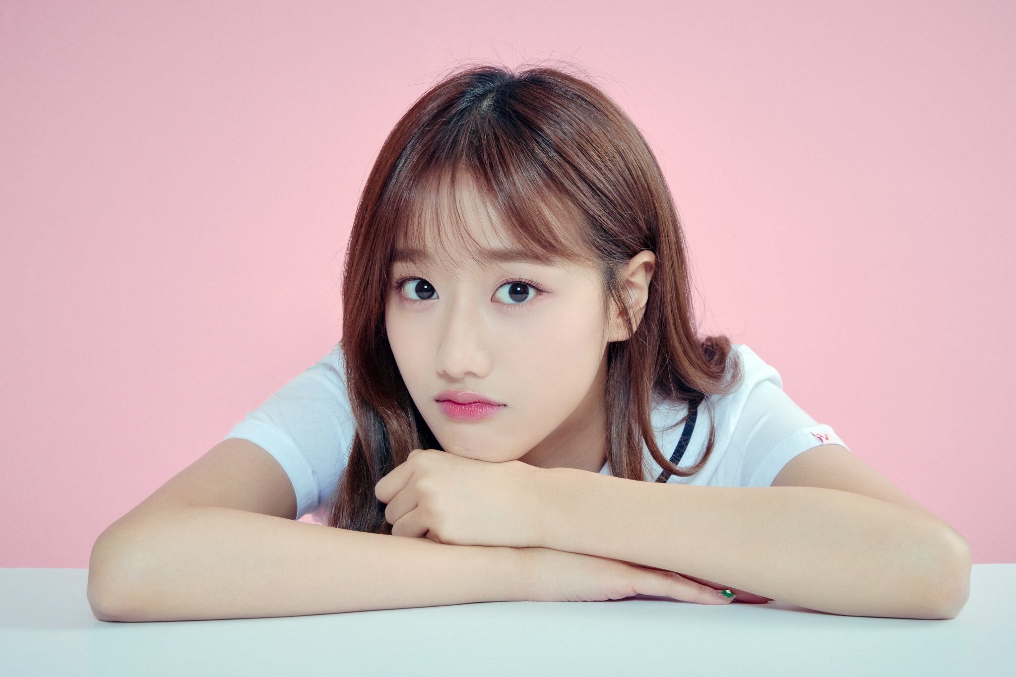 에이틴 김하나 에이프릴 이나은.jpgif | 인스티즈