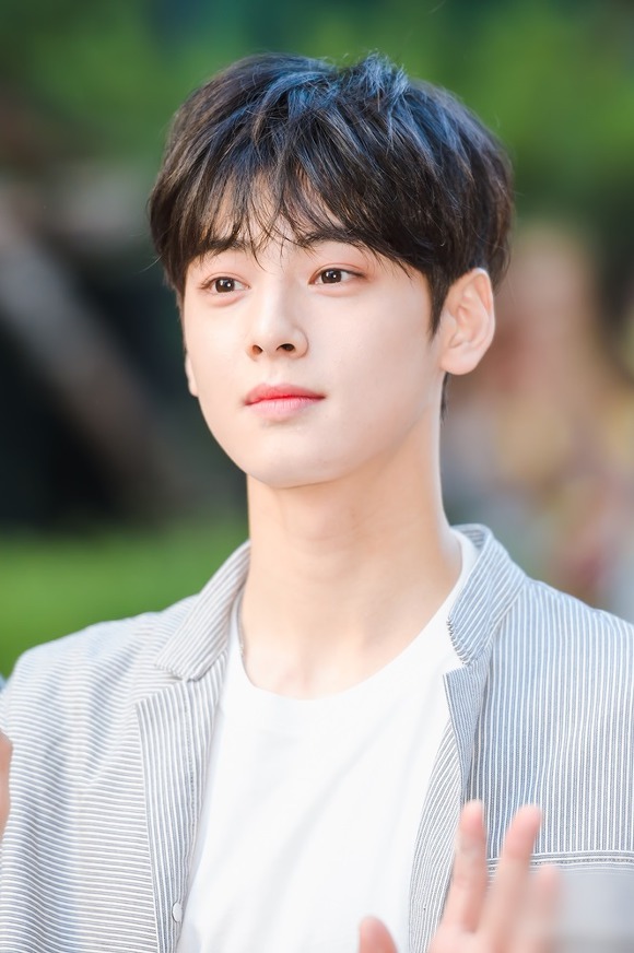 예명 이미지