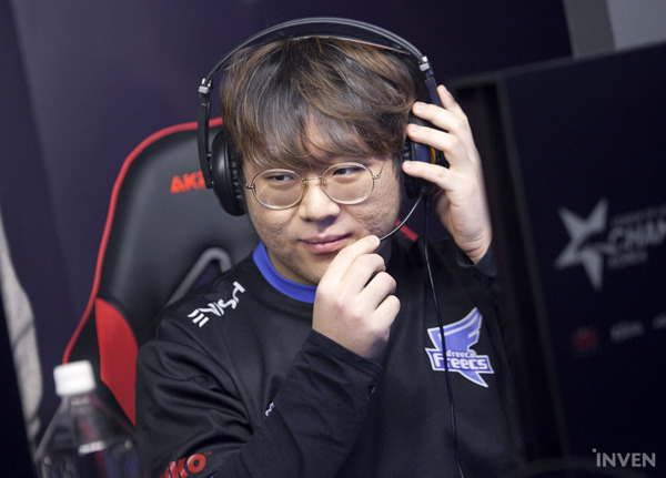 [LOL] 2018 롤챔스 스프링에서 미친 폼 올라가는 팀ㄷㄷㄷ | 인스티즈