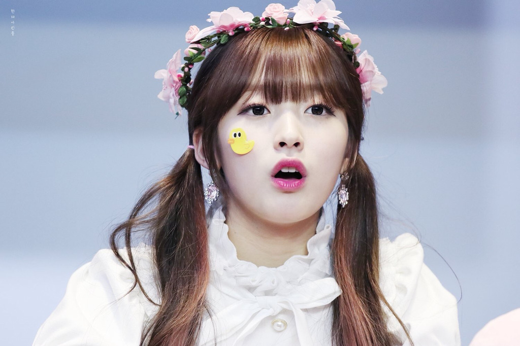 [오마이걸] 오후 2시라서 아린이 | 인스티즈