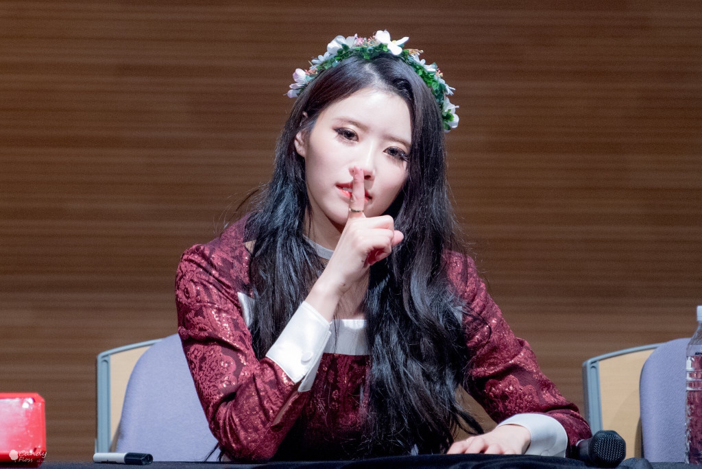 [러블리즈] 피자 먹고 온 사이에 좋은 소식을 들어서 미주 | 인스티즈
