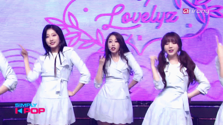 아직도 헷갈려하는 사람이 많다는 러블리즈 지수와 예인이.gif | 인스티즈
