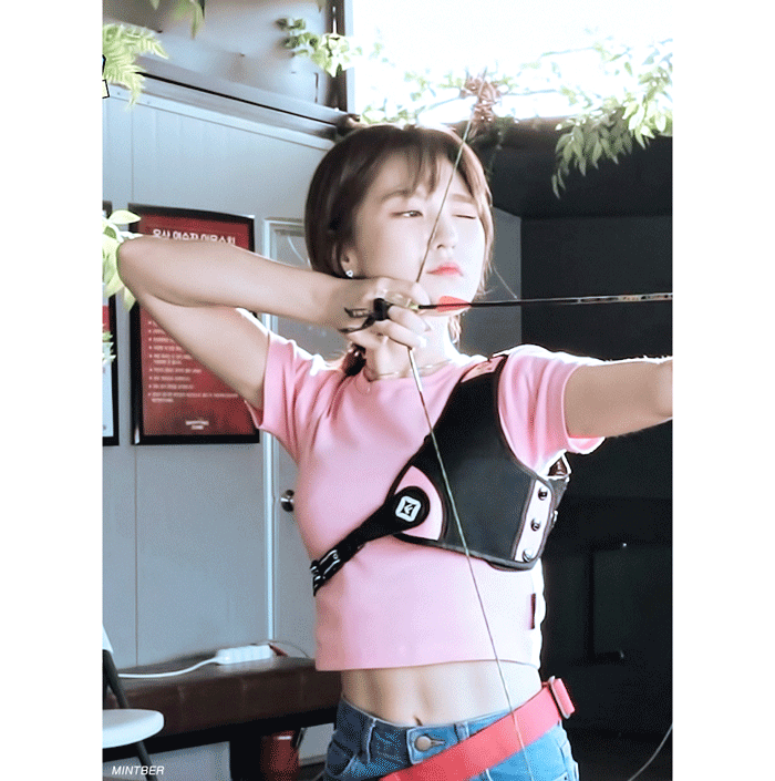 레드벨벳 웬디 복근.gif | 인스티즈