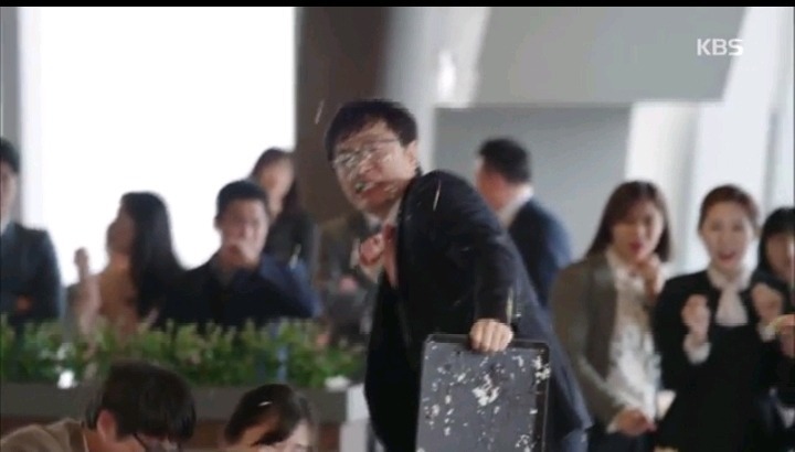 드라마 김과장 회계부 VS경리부 역대급 식당 혈투씬 (대환장) | 인스티즈