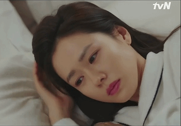 [사랑의불시착] 관뚜껑 열고 살아 돌아온 윤세리.gif(37MB) | 인스티즈