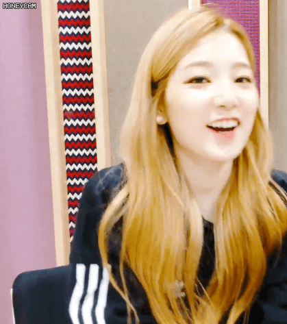 참참참이 특기인 아이돌 | 인스티즈