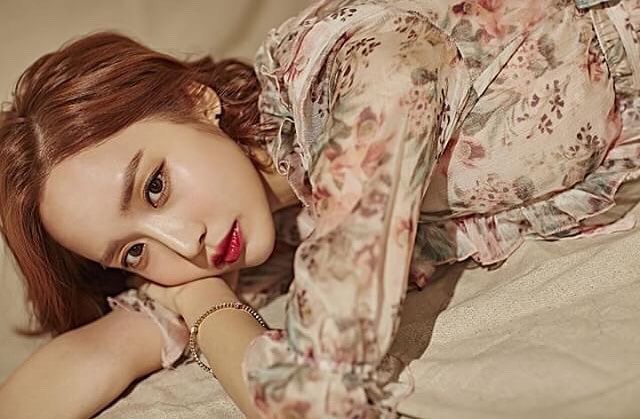 오늘자 윤태진 아나운서 인스타 업뎃 | 인스티즈