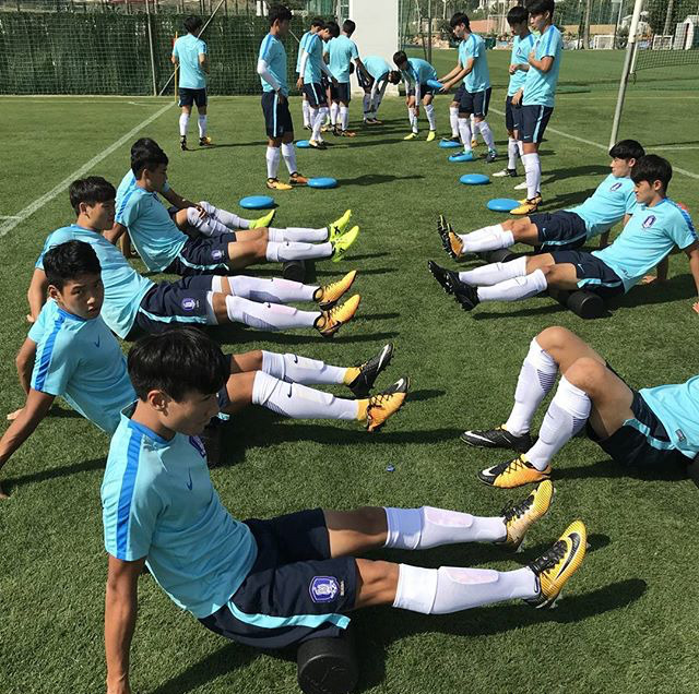 U-18 대표팀 스페인 전훈 모습 | 인스티즈