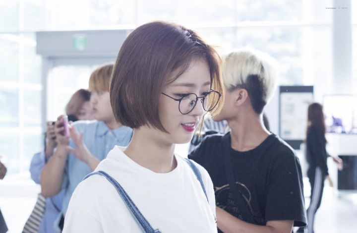 에이핑크 윤보미 생일 기념.gif | 인스티즈