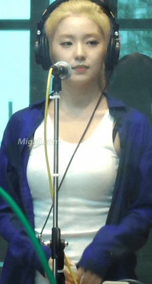 보이는 라디오 아이린 민소매 | 인스티즈