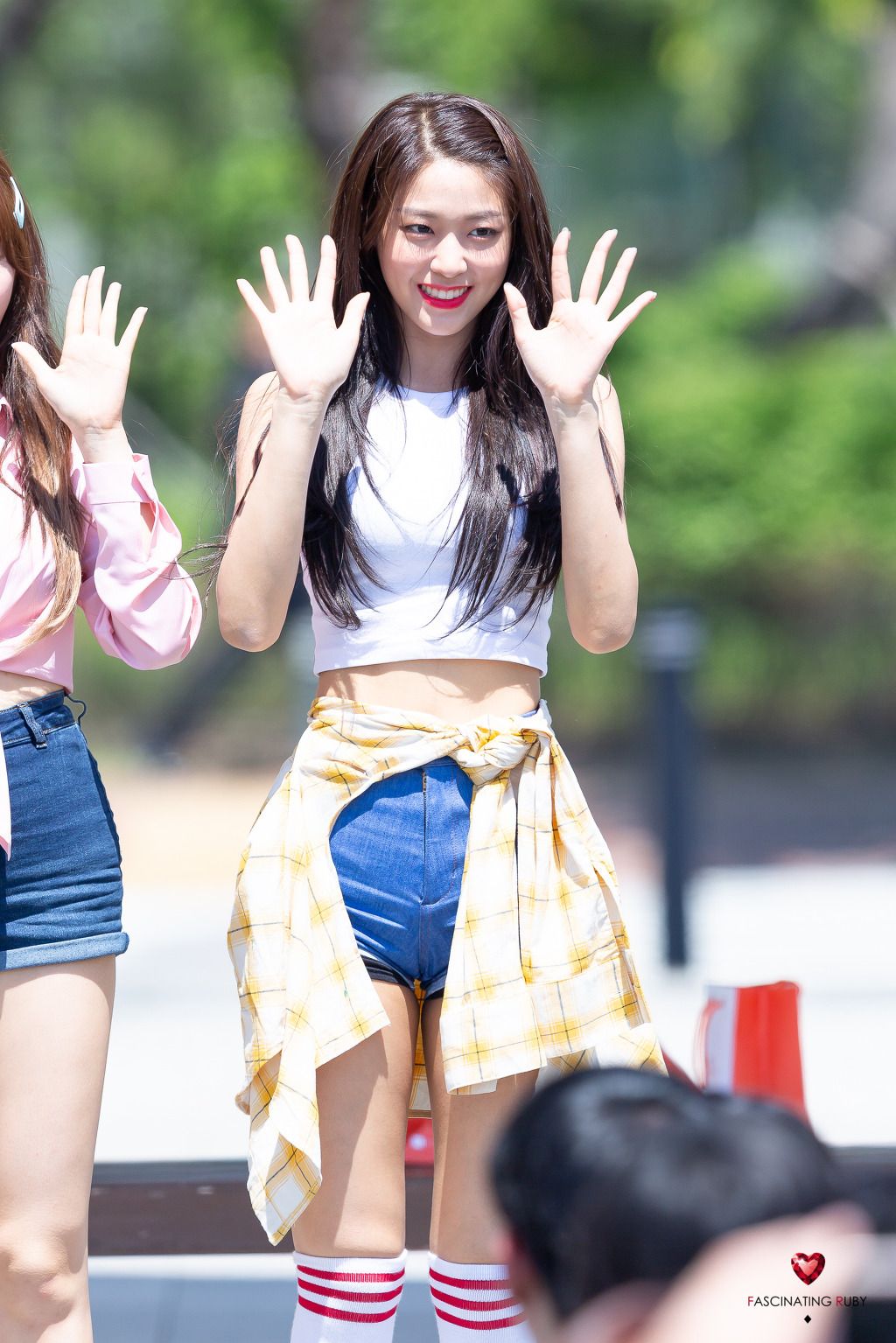 오늘 생일을 맞은 설현이.jpgif | 인스티즈