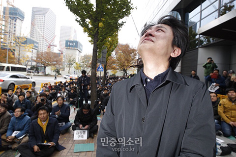 눈물의 김장겸 해임안 통과 순간 [포토] | 인스티즈